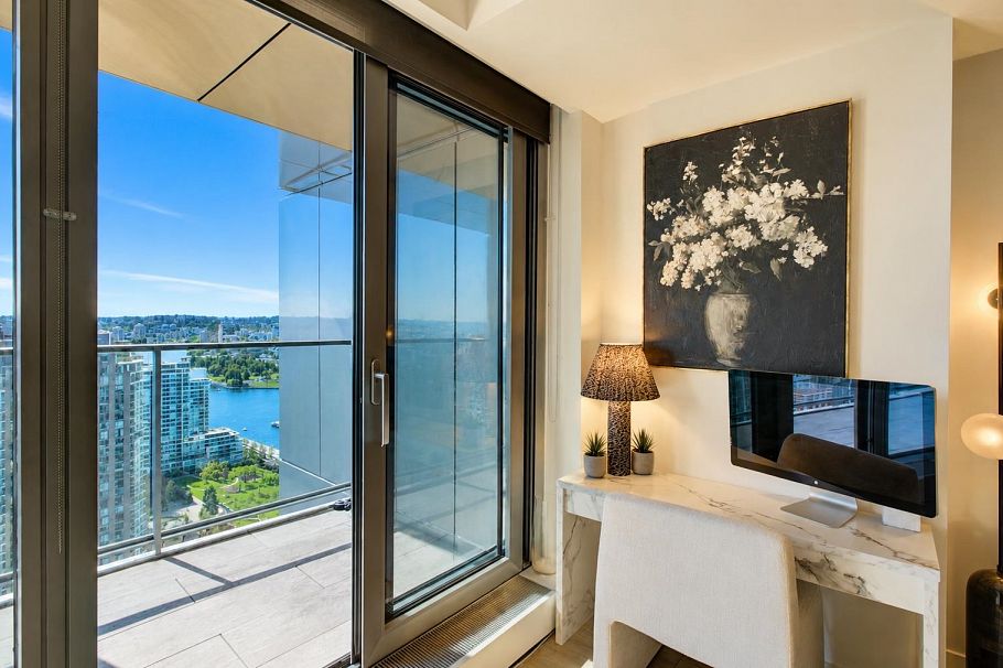 3809 1480 Howe Street Vancouver, BC - 34