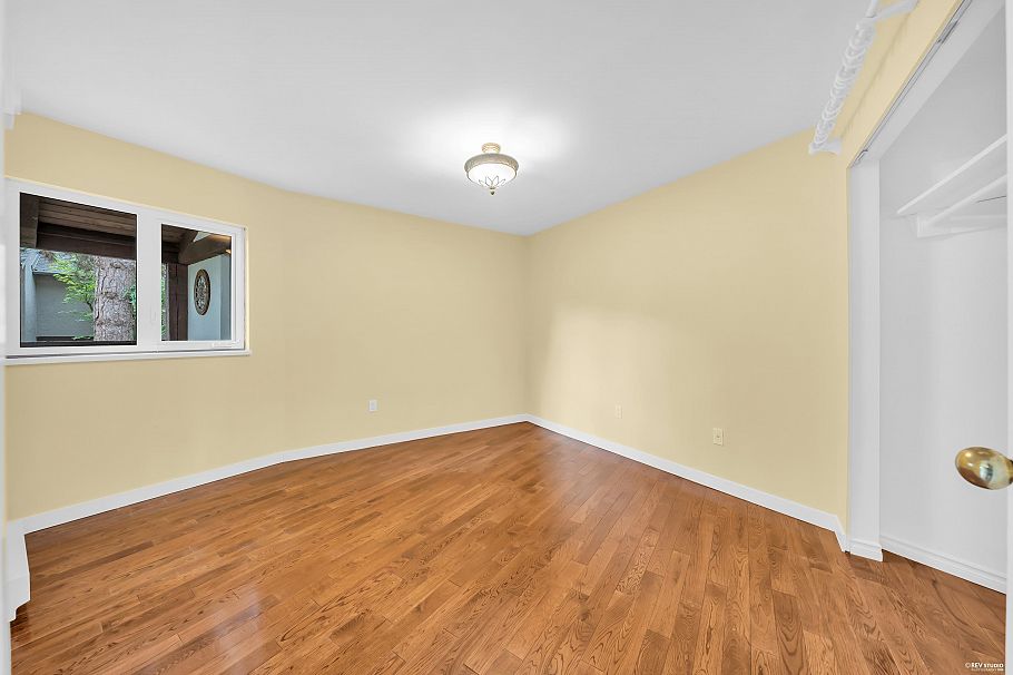 1185 Forge Walk Vancouver, BC - 1