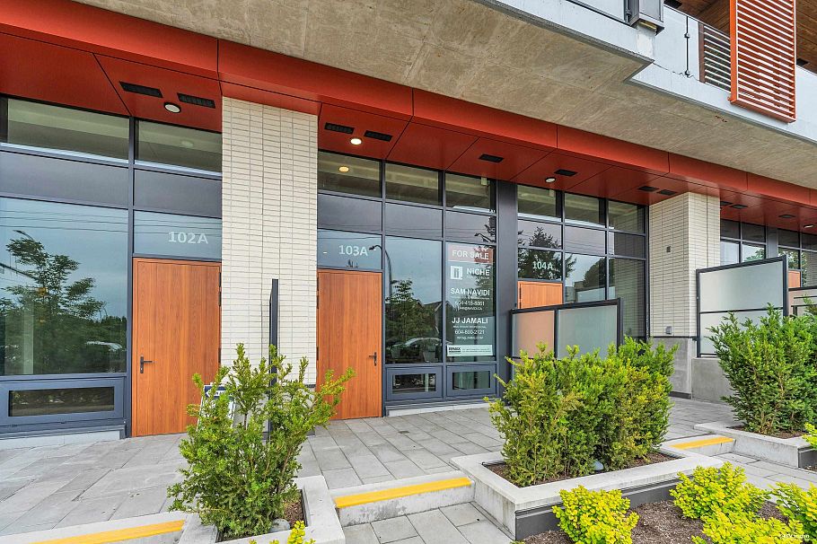 103/203 422 E 3rd Street North Vancouver, BC - 39