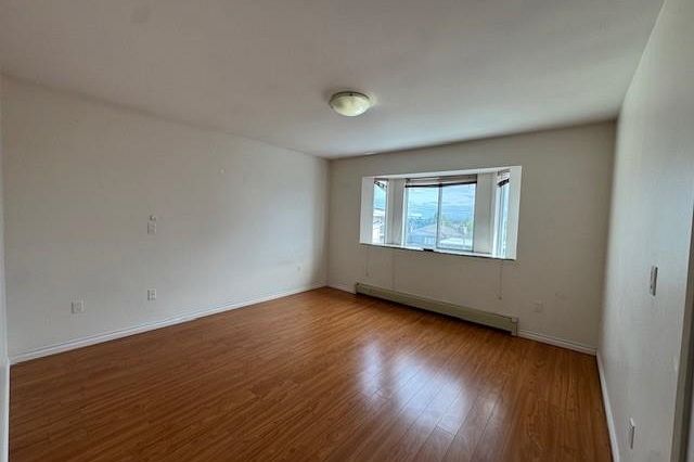 1266 E 63rd Avenue Vancouver, BC - 4