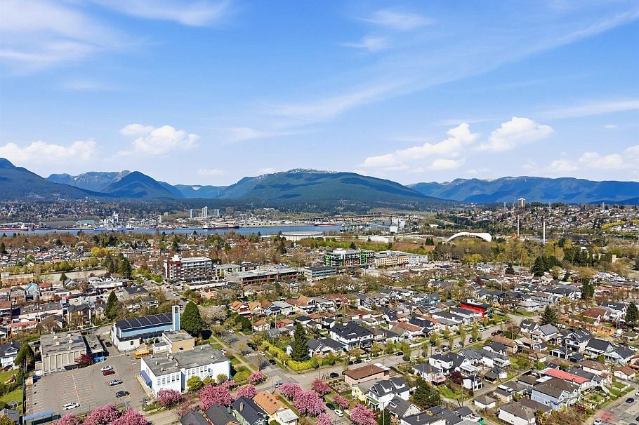 620 Slocan Street Vancouver, BC - 34