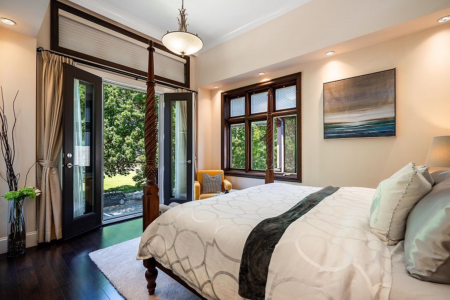 4320 W 8th Avenue Vancouver, BC - 22