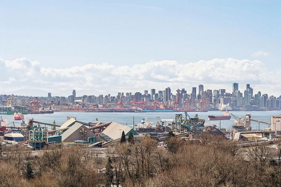 2104 680 Seylynn Crescent North Vancouver, BC - 17