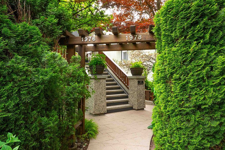 1978 W 12th Avenue Vancouver, BC - 4