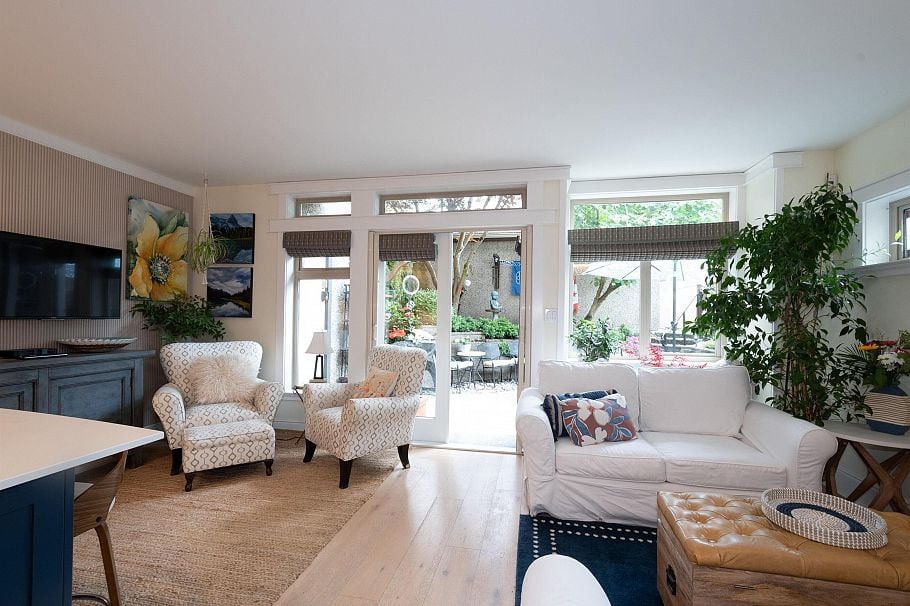 1978 W 12th Avenue Vancouver, BC - 11