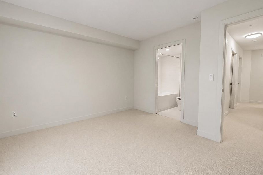 7891 Oak Street Vancouver, BC - 10