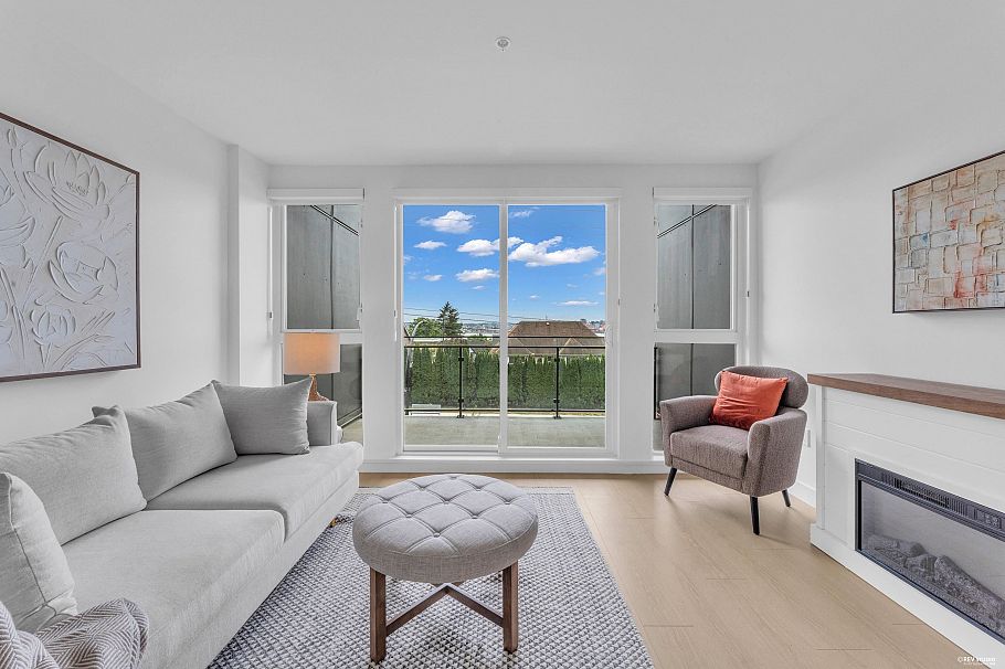 103/203 422 E 3rd Street North Vancouver, BC - 7