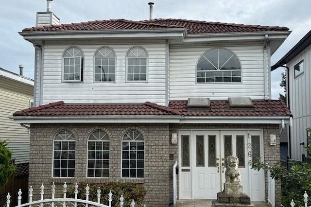 1266 E 63rd Avenue Vancouver, BC - 1