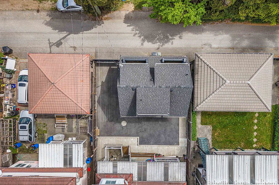 3466 Dieppe Drive Vancouver, BC - 35