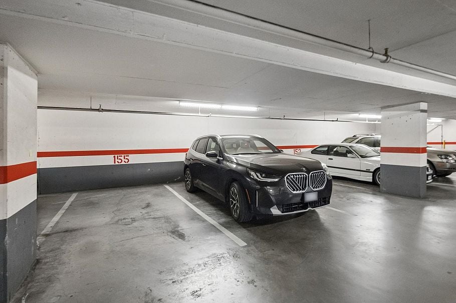 2301 909 Burrard Street Vancouver, BC - 27