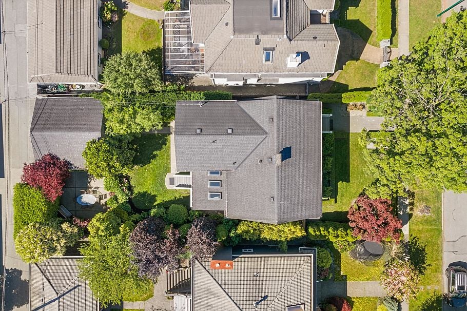 6555 Laburnum Street Vancouver, BC - 2