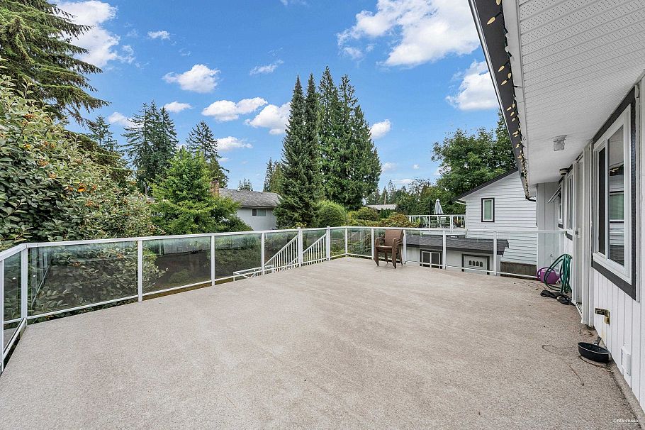 3566 Regent Avenue North Vancouver, BC - 5