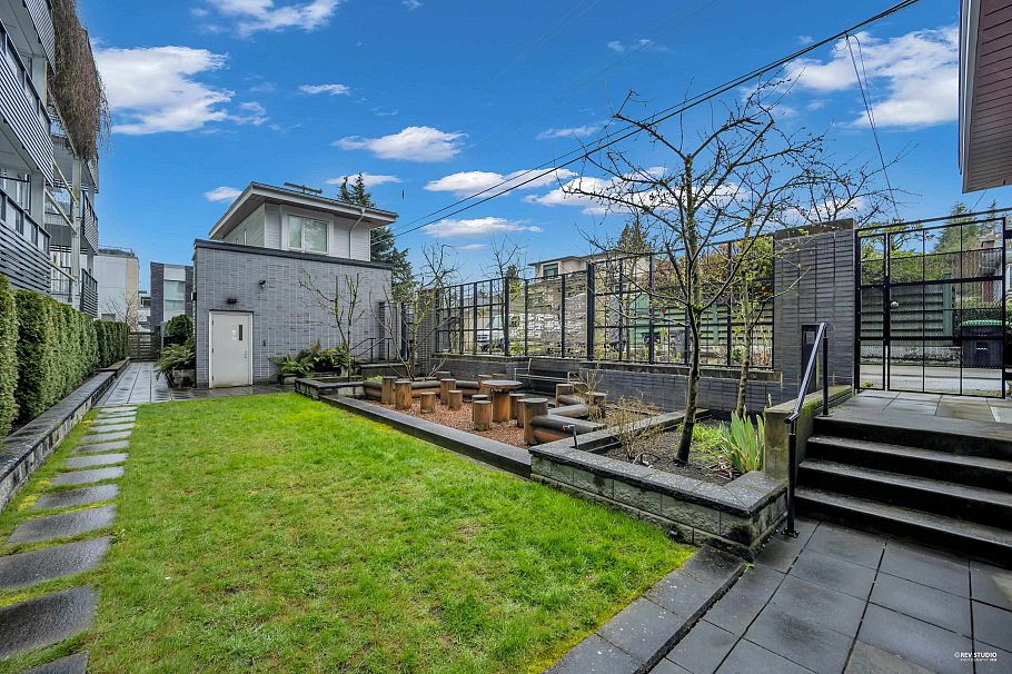 109 6677 Cambie Street Vancouver, BC - 27