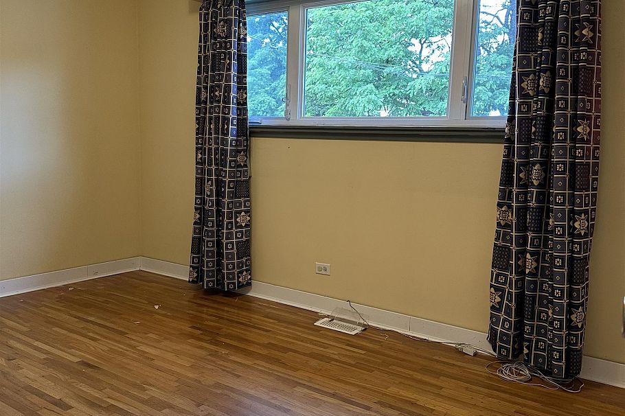 7223 Gladstone Street Vancouver, BC - 5