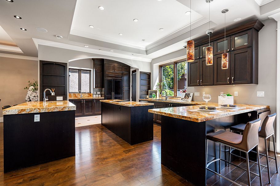 4320 W 8th Avenue Vancouver, BC - 16