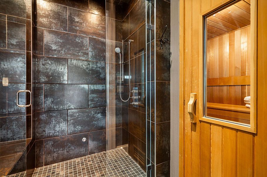 4320 W 8th Avenue Vancouver, BC - 37