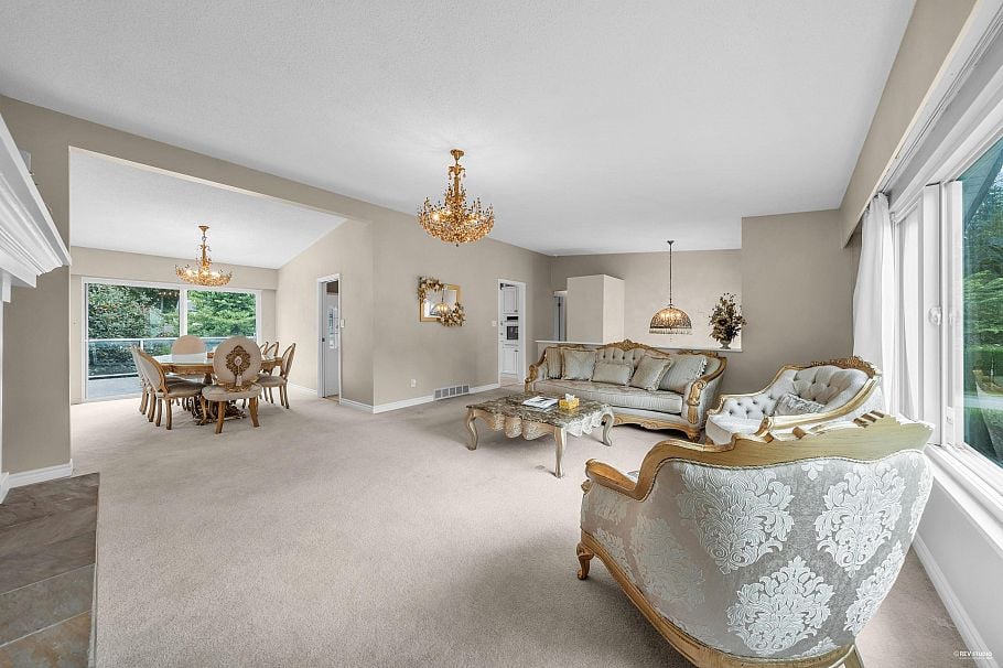 3566 Regent Avenue North Vancouver, BC - 13
