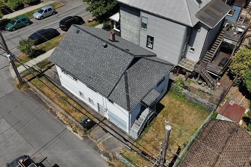 824 Semlin Drive Vancouver, BC - 5