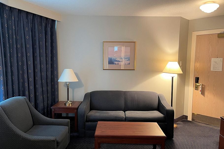 512 838 Hamilton Street Vancouver, BC - 3