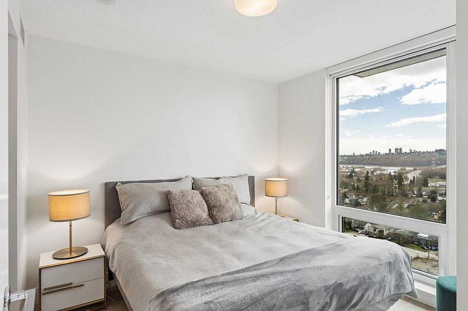 2104 680 Seylynn Crescent North Vancouver, BC - 11