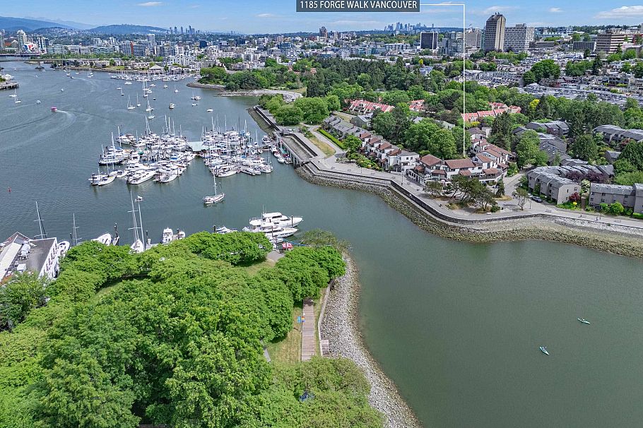 1185 Forge Walk Vancouver, BC - 36