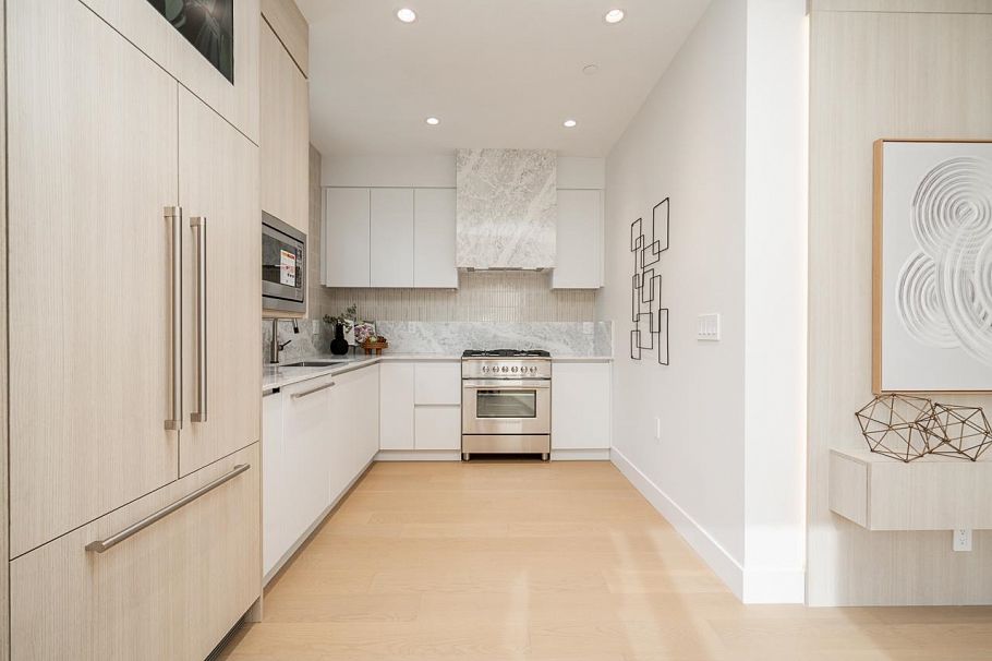 2877 Cambridge Street Vancouver, BC - 9
