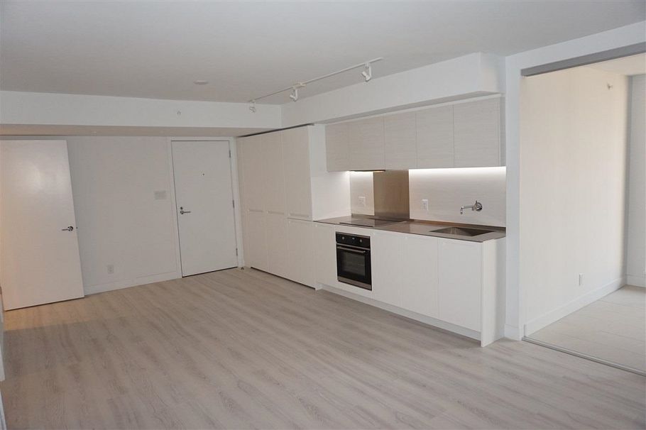 510 1133 Hornby Street Vancouver, BC - 3