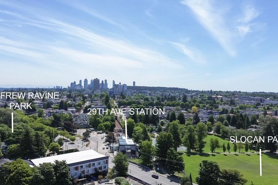 2733 East 28th Avenue Vancouver, BC - 23