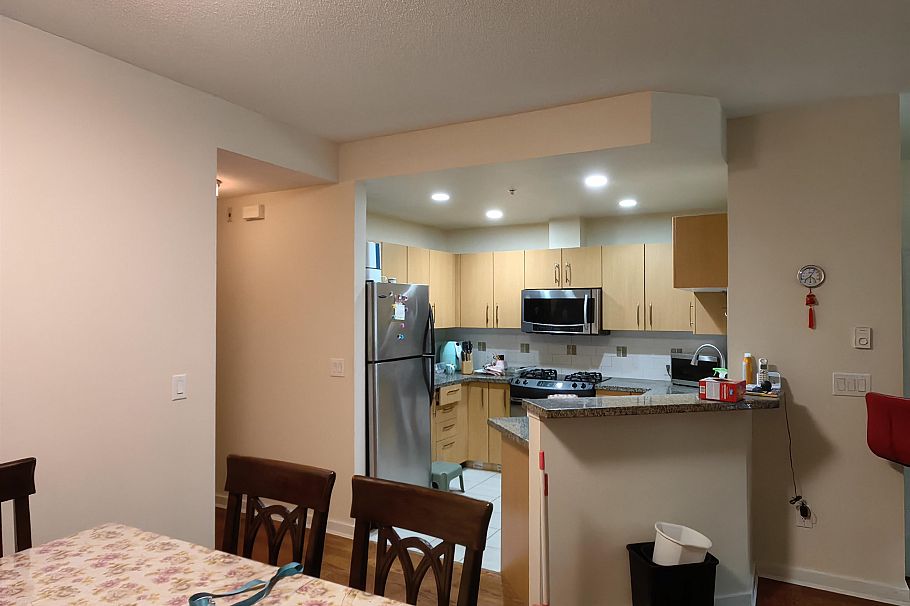 2547 East Mall Vancouver, BC - 11