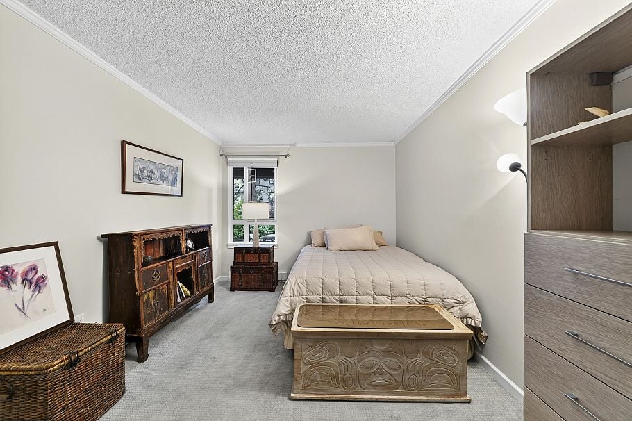 104 1551 W 11th Avenue Vancouver, BC - 17