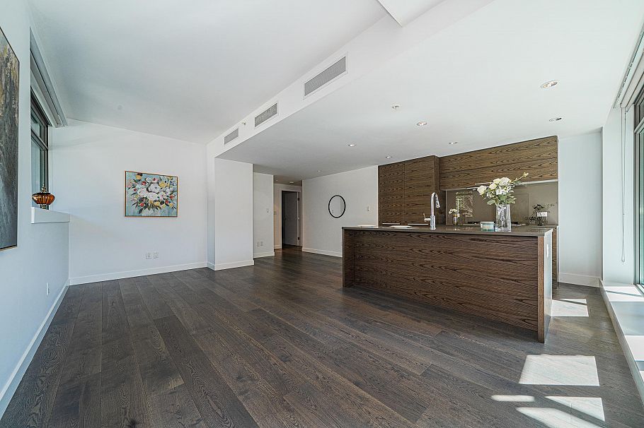 203 5782 Berton Avenue Vancouver, BC - 17
