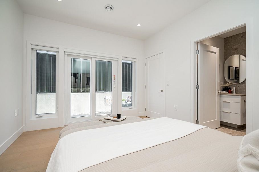 2877 Cambridge Street Vancouver, BC - 23