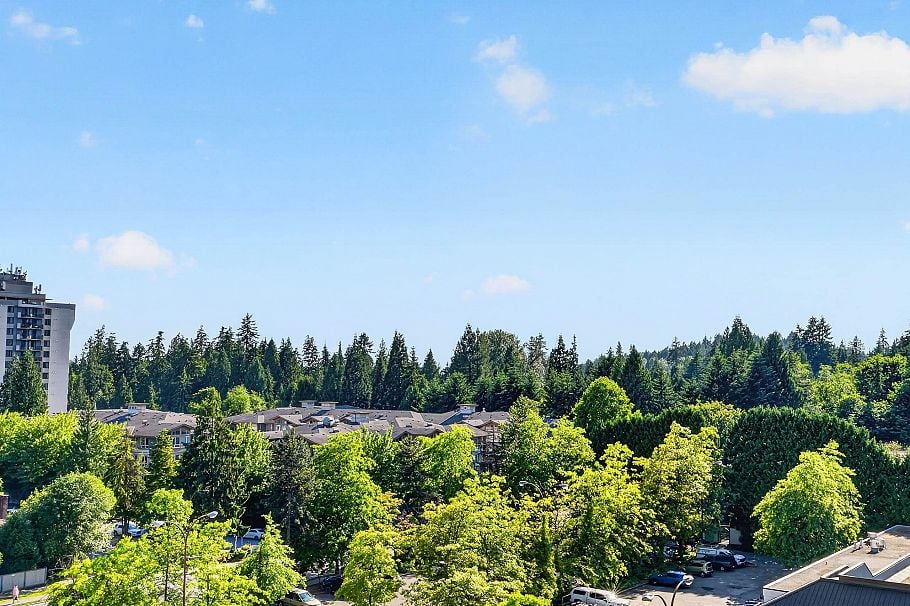 604 2780 Valley Centre Avenue North Vancouver, BC - 27