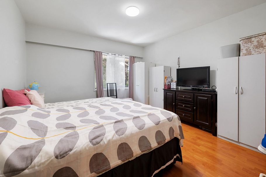 2733 East 28th Avenue Vancouver, BC - 14
