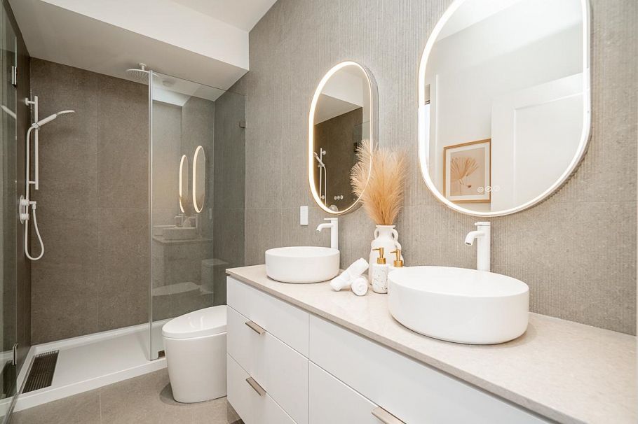 2877 Cambridge Street Vancouver, BC - 18