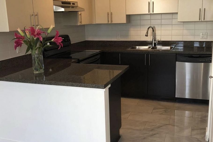 206 5649 Kings Road Vancouver, BC - 4