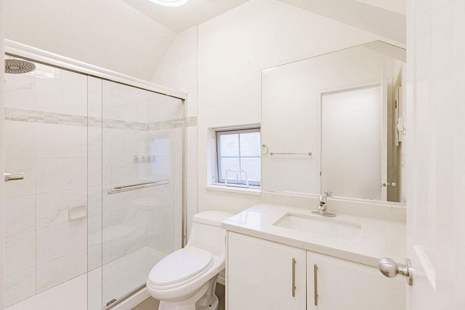 6 6262 Ash Street Vancouver, BC - 23
