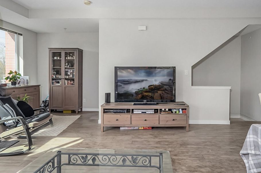 3107 E Kent Avenue North Avenue Vancouver, BC - 9