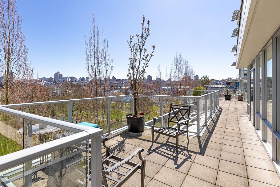 301 638 Beach Crescent Vancouver, BC - 30