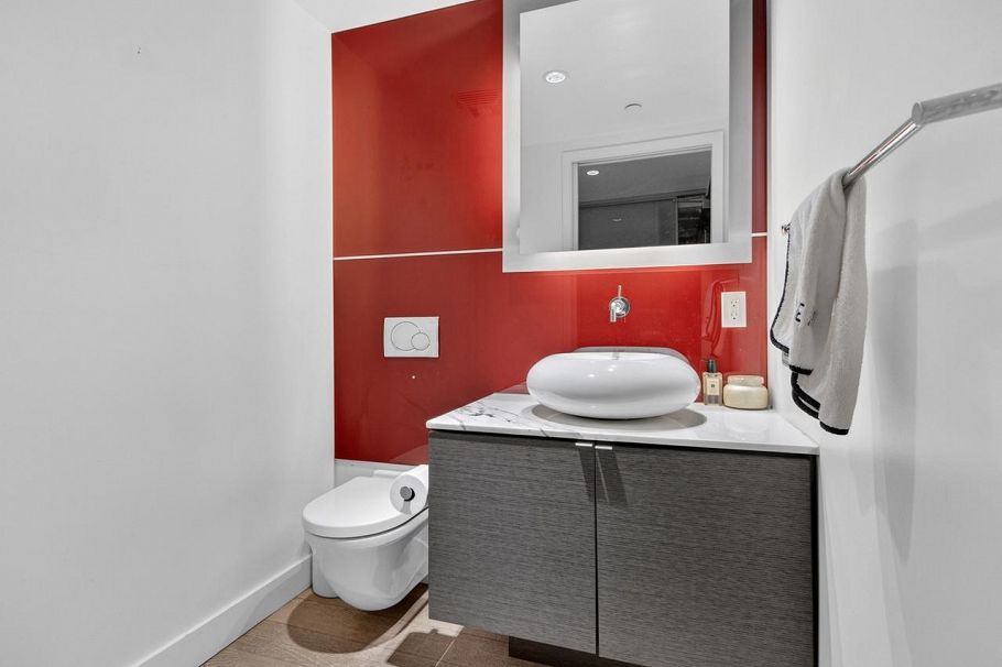 1902 1499 W Pender Street Vancouver, BC - 10