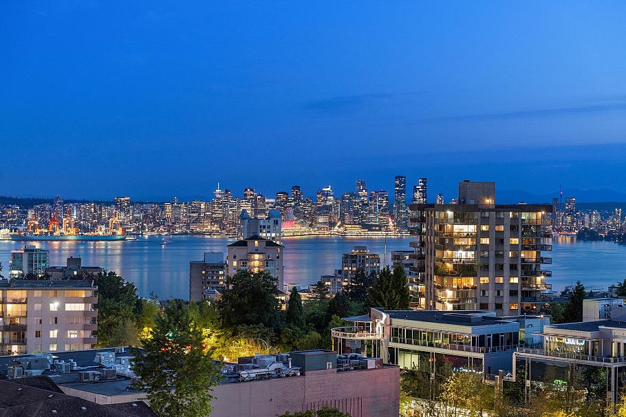 703 135 E 13th Street North Vancouver, BC - 1