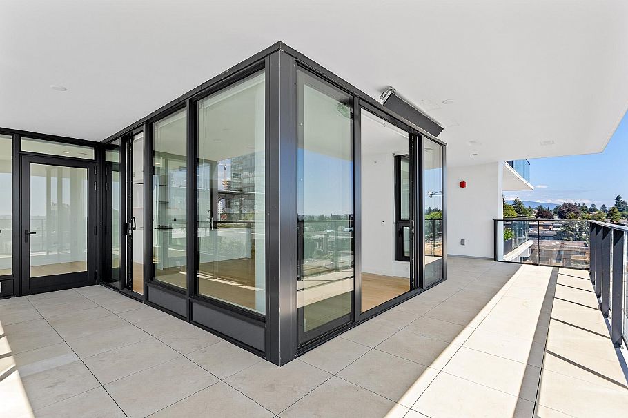 703 135 E 13th Street North Vancouver, BC - 19