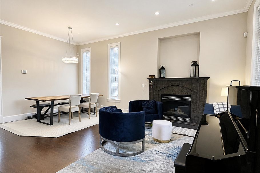 4467 Blenheim Street Vancouver, BC - 2