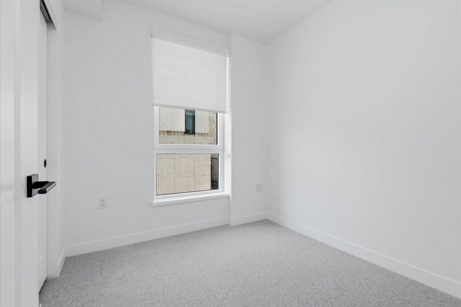6833 Cambie Street Vancouver, BC - 15