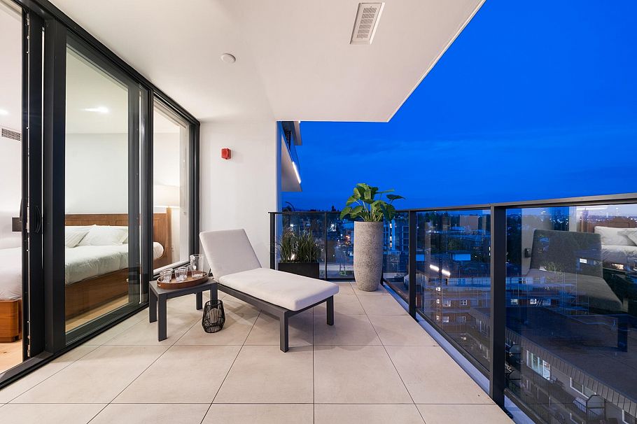 703 135 E 13th Street North Vancouver, BC - 16