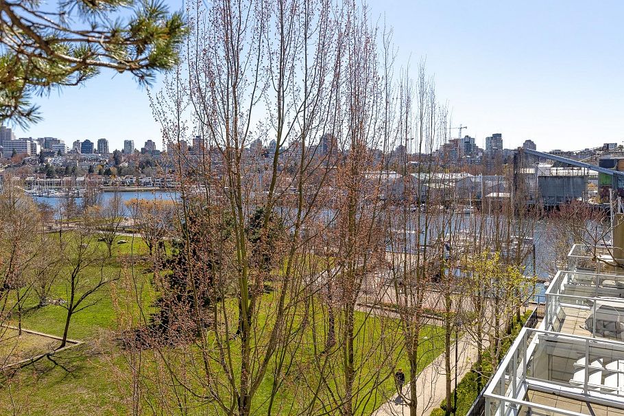 301 638 Beach Crescent Vancouver, BC - 33