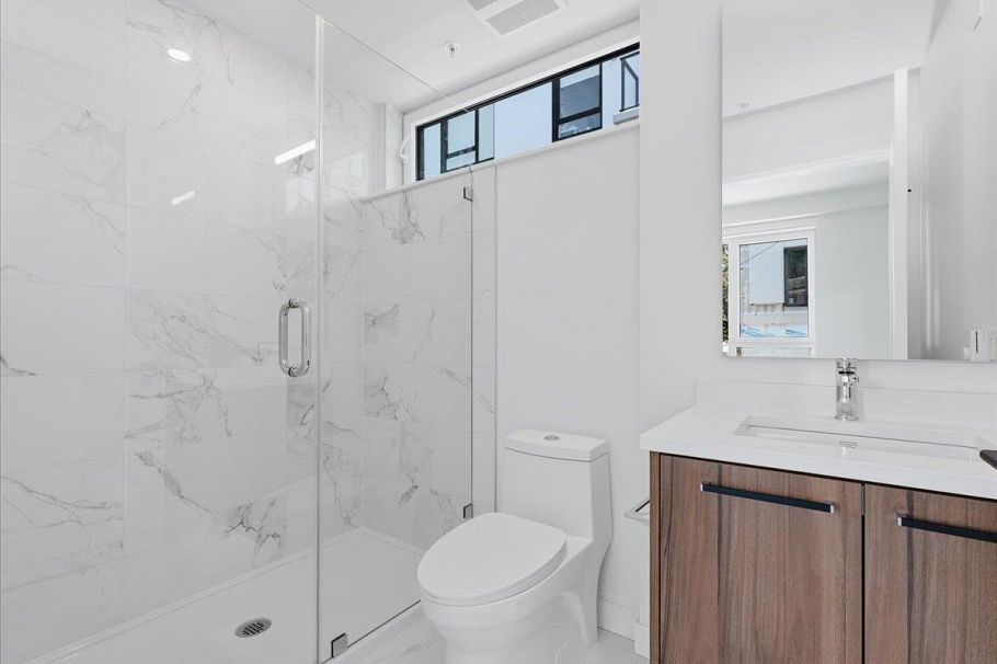 6833 Cambie Street Vancouver, BC - 19