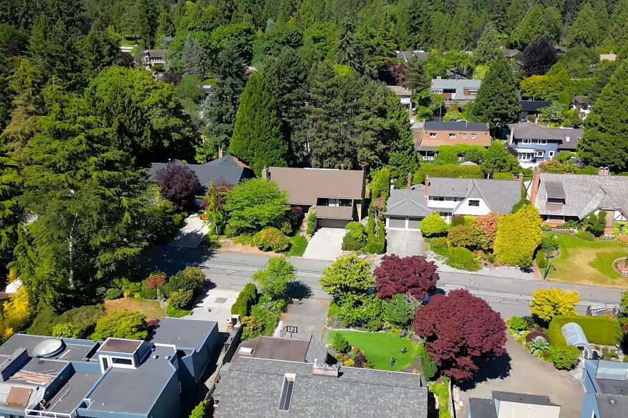 4271 Staulo Crescent Vancouver, BC - 35