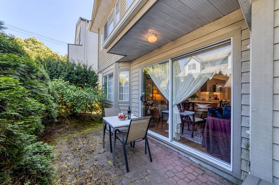 6 815 Tobruck Avenue North Vancouver, BC - 24