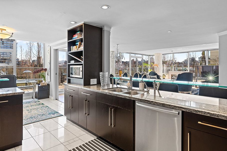 301 638 Beach Crescent Vancouver, BC - 18